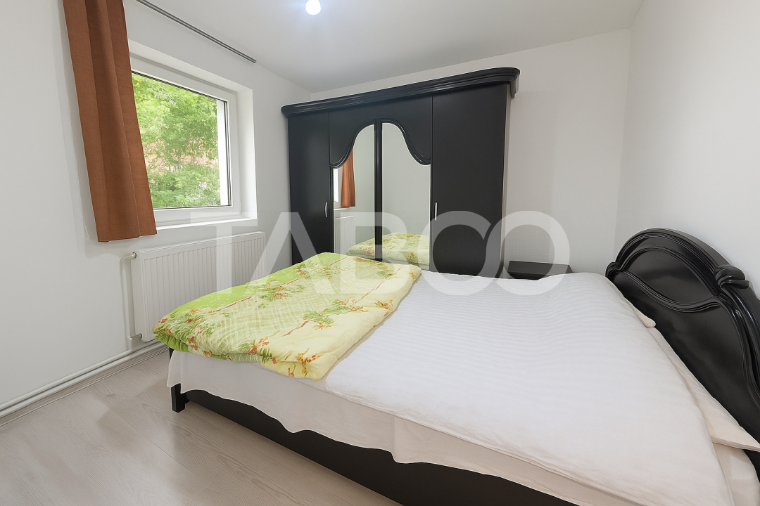 Apartament de inchiriat 2 camere Vasile Aaron mobilat si utilat