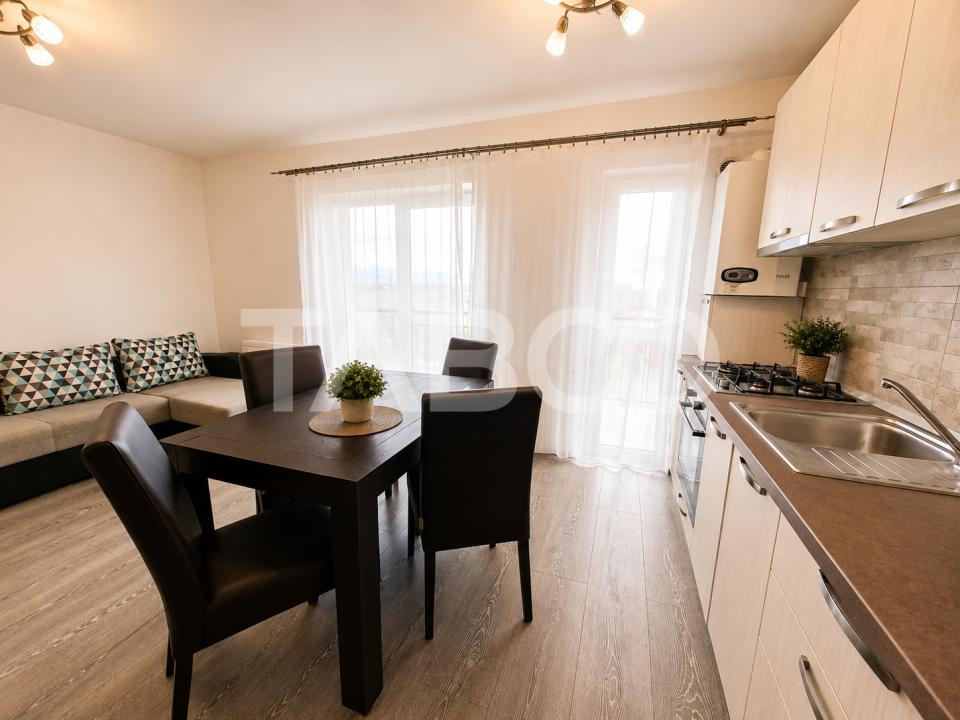 Apartament de închiriat 3 camere balcon parcare Magnolia Sibiu
