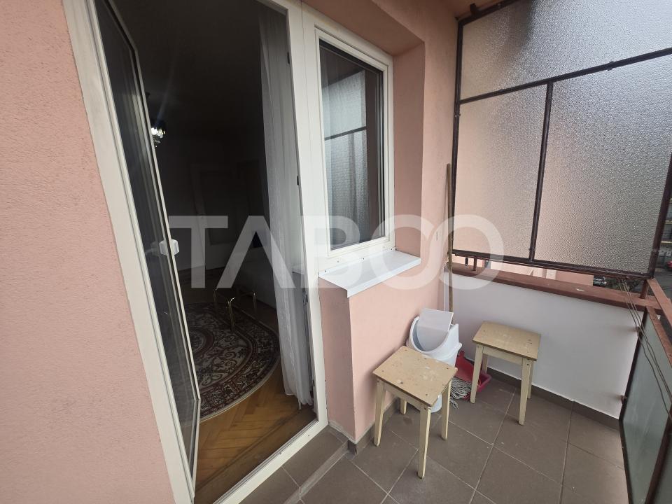 Apartament de inchiriat 60mp 3 camere balcon zona Mihai Viteazul Sibiu