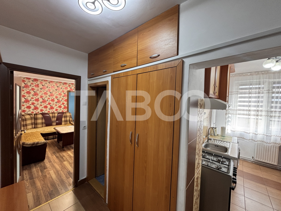 Apartament de inchiriat cu 2 camere + balcon zona Terezian Sibiu