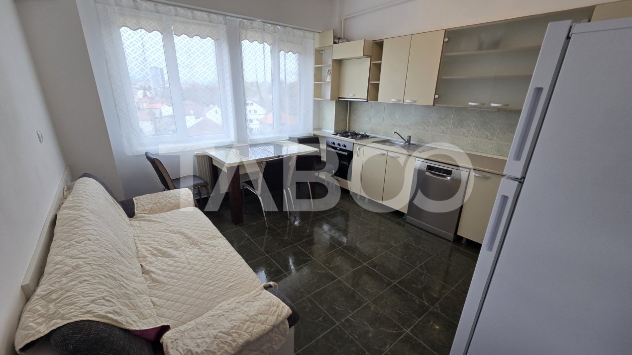 Apartament de inchiriat etaj intermediar Central 2 camere