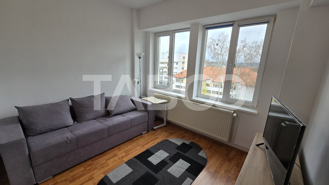Apartament de inchiriat etaj intermediar Central 2 camere