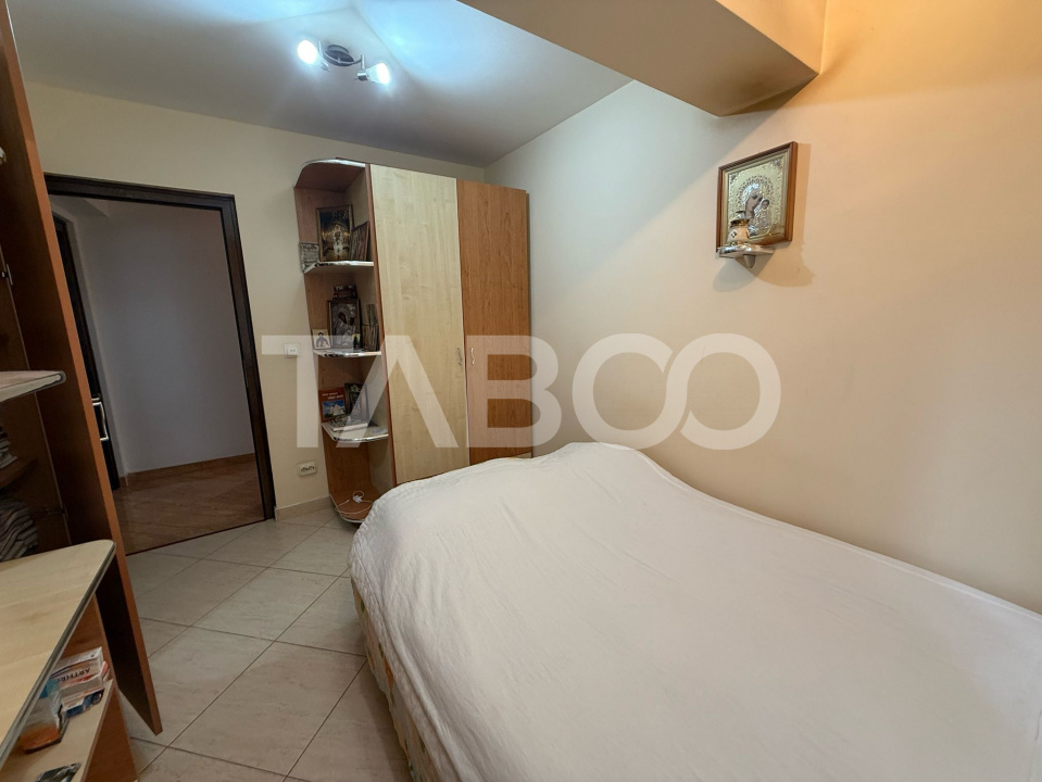 Apartament de inchiriat mutare imediata 58 mpu zona Mihai Viteazul