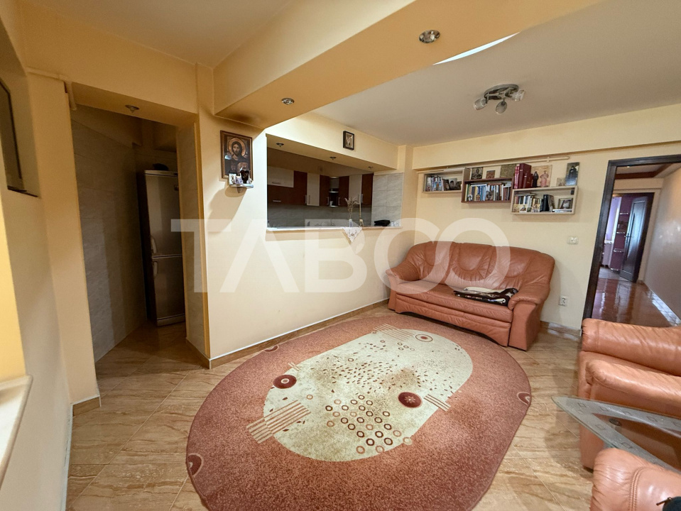 Apartament de inchiriat mutare imediata 58 mpu zona Mihai Viteazul