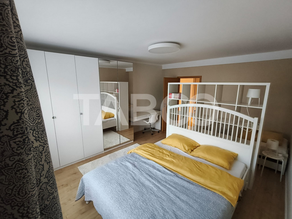 Apartament de inchiriat renovat mutare imediata 68 mpu Strand