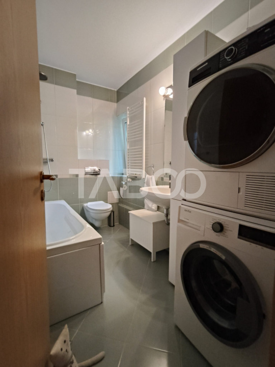 Apartament de inchiriat renovat mutare imediata 68 mpu Strand