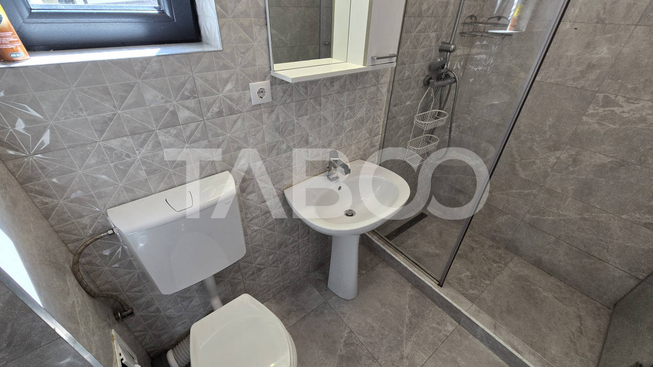 Apartament de inchiriat Selimbar 3 camere 2 bai balcon parcare