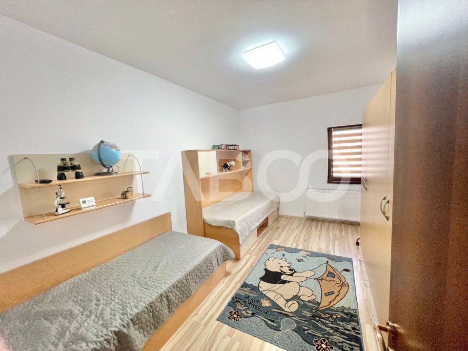 Apartament de inchiriat Strand 3 camere 2 balcoane 2 bai parcare
