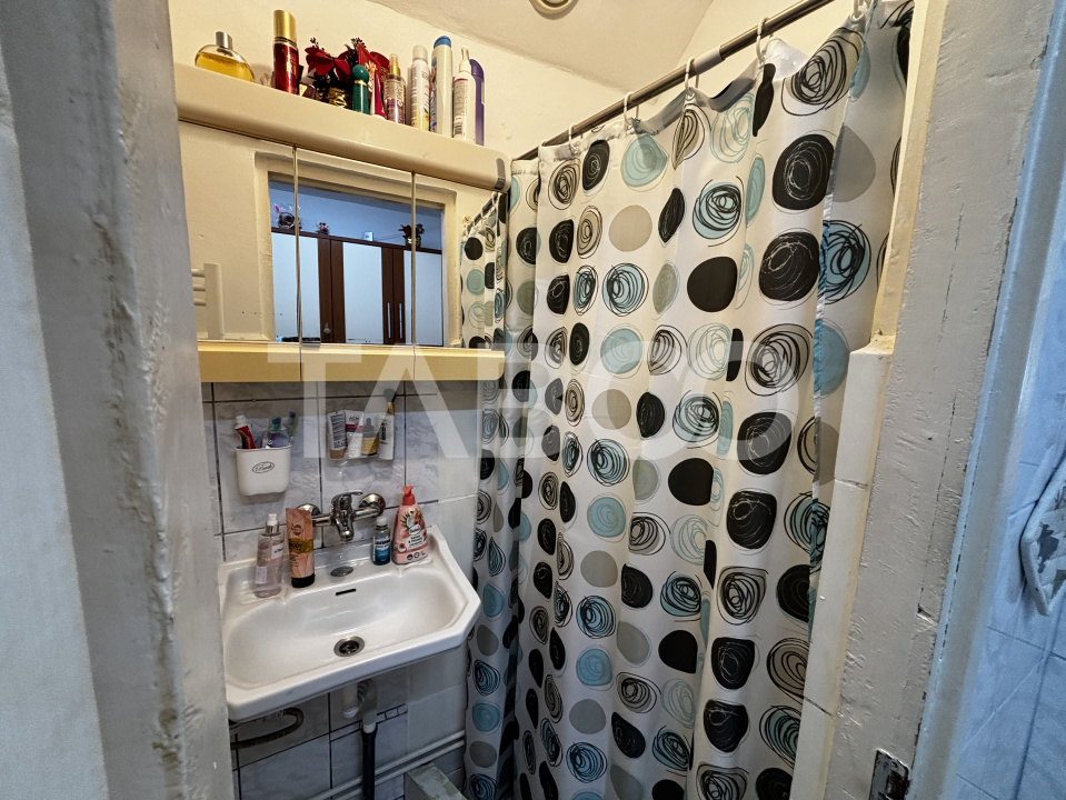 Apartament de vanzare 2 camere 36mp utili zona Tiglari