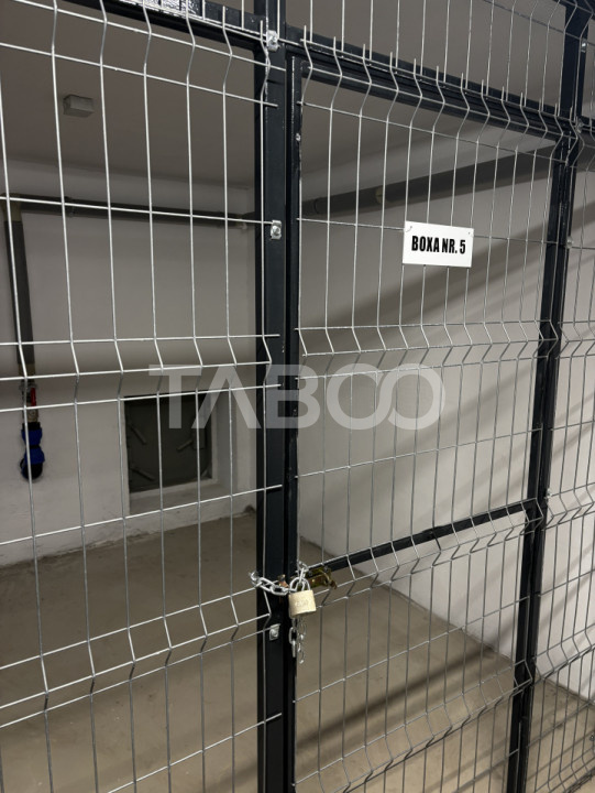 Apartament de vanzare 2 camere  38mpu + boxa zona Turnisor
