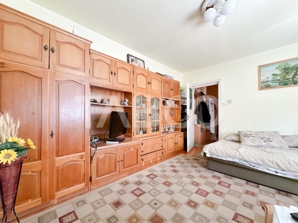 Apartament de vanzare 2 camere 48mp mobilat utilat zona Mihai Viteazul