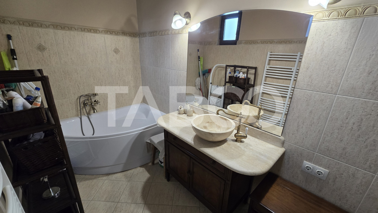 Apartament de vanzare 2 camere 61mp in zona Centrului Istoric Sibiu