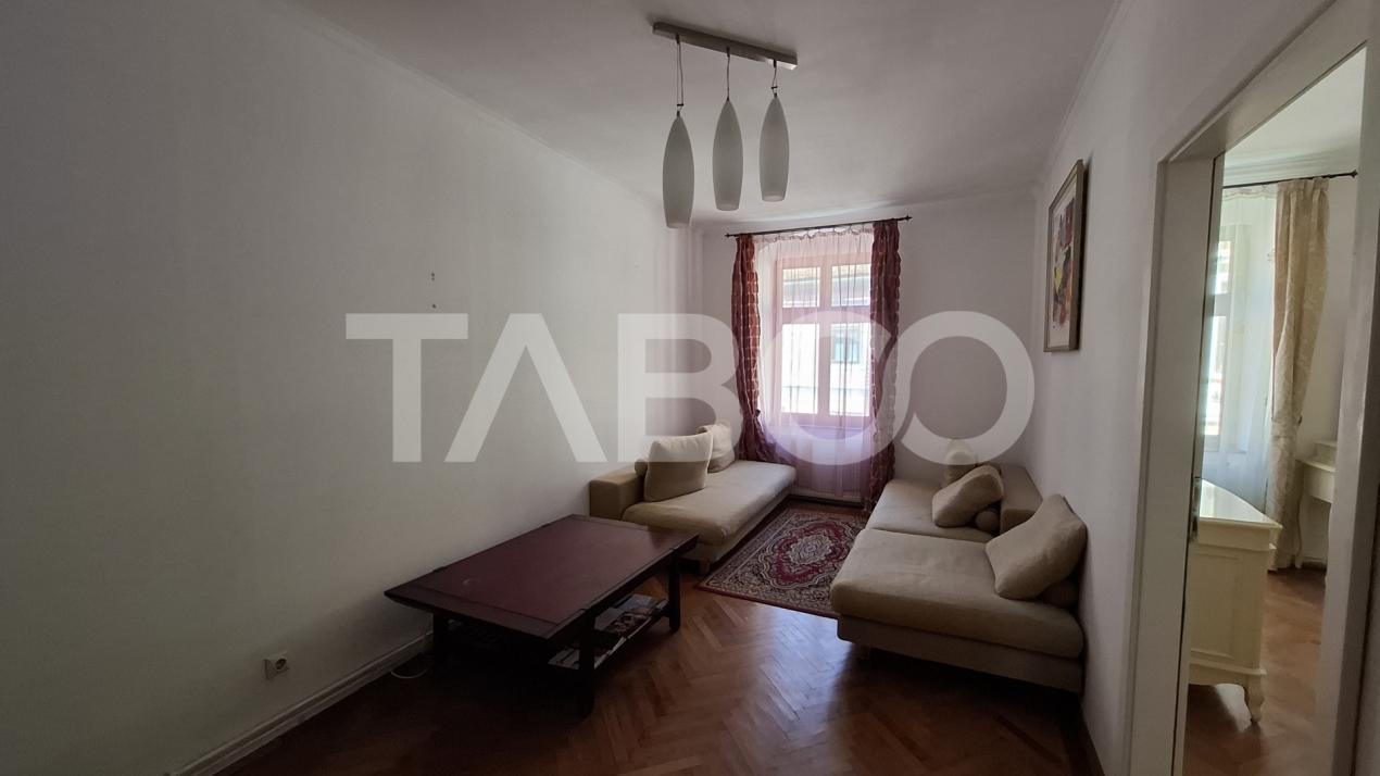Apartament de vanzare 2 camere 70 mp in Centrul Istoric al Sibiului