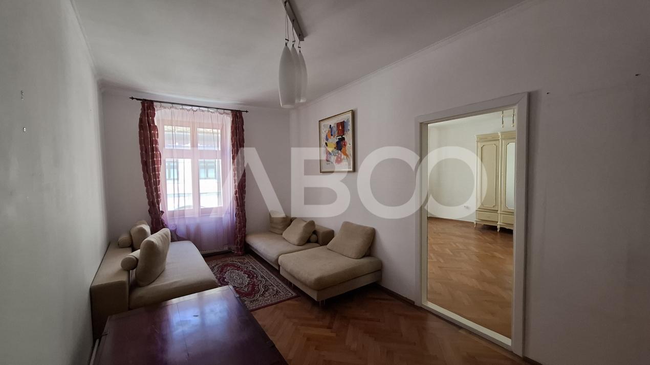 Apartament de vanzare 2 camere 70 mp in Centrul Istoric al Sibiului
