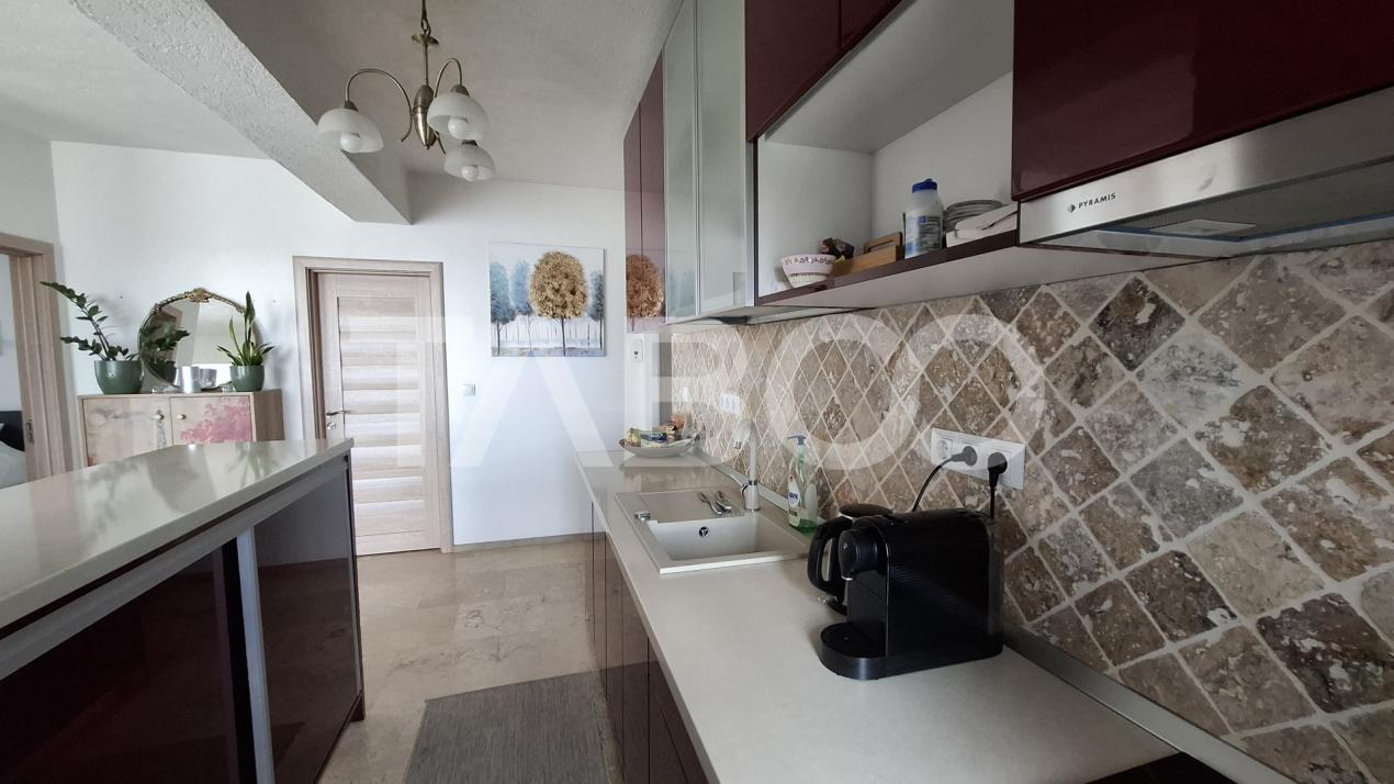 Apartament de vanzare 2 camere decomandat 59 mp zona Doamna Stanca