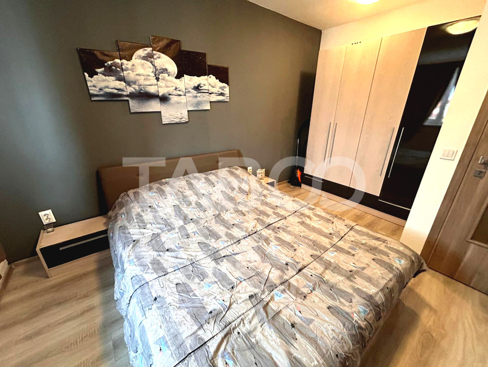 Apartament de vanzare 2 camere decomandate balcon si parcare Selimbar in Sibiu - Tebea