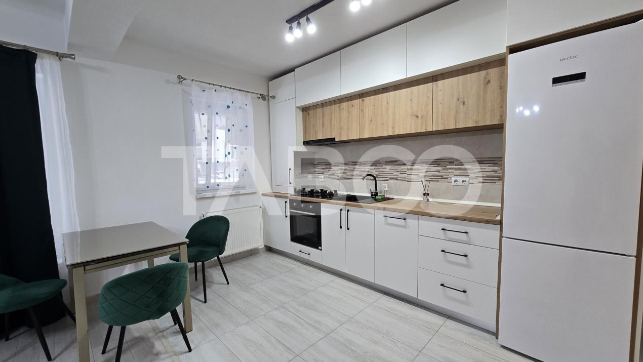 Apartament de vanzare 2 camere decomandate debara si parcare Selimbar