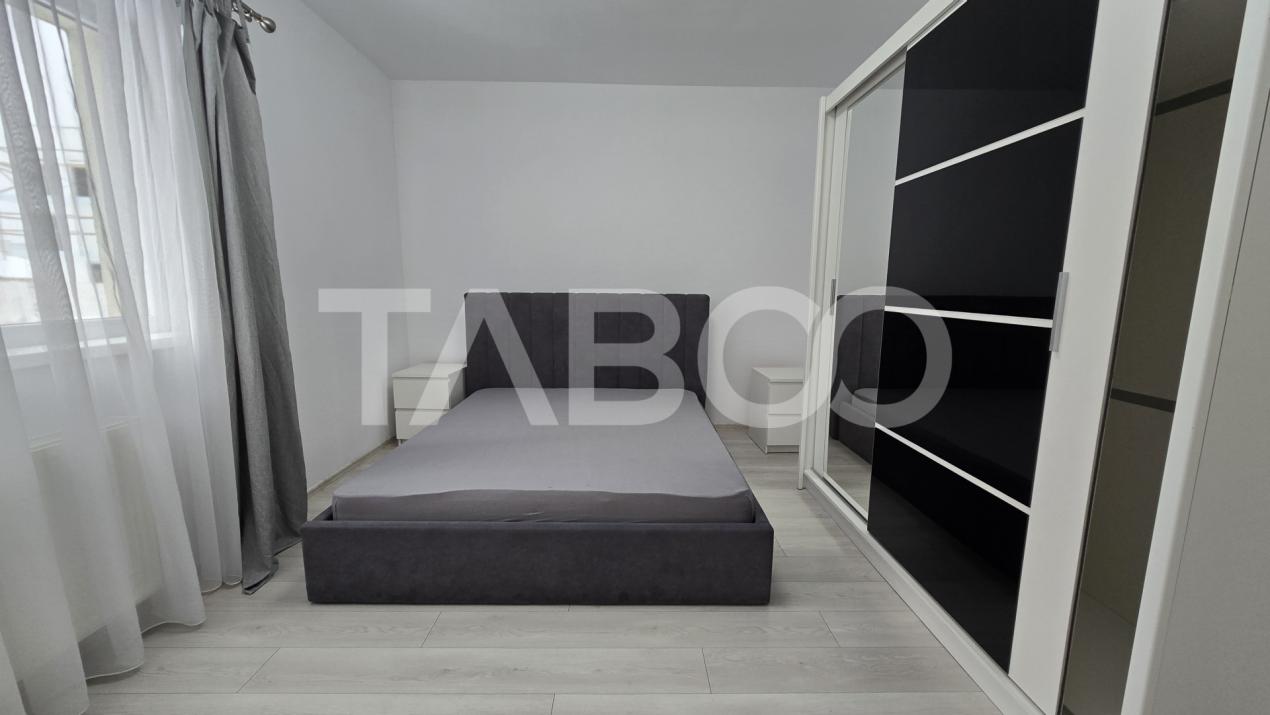 Apartament de vanzare 2 camere decomandate debara si parcare Selimbar