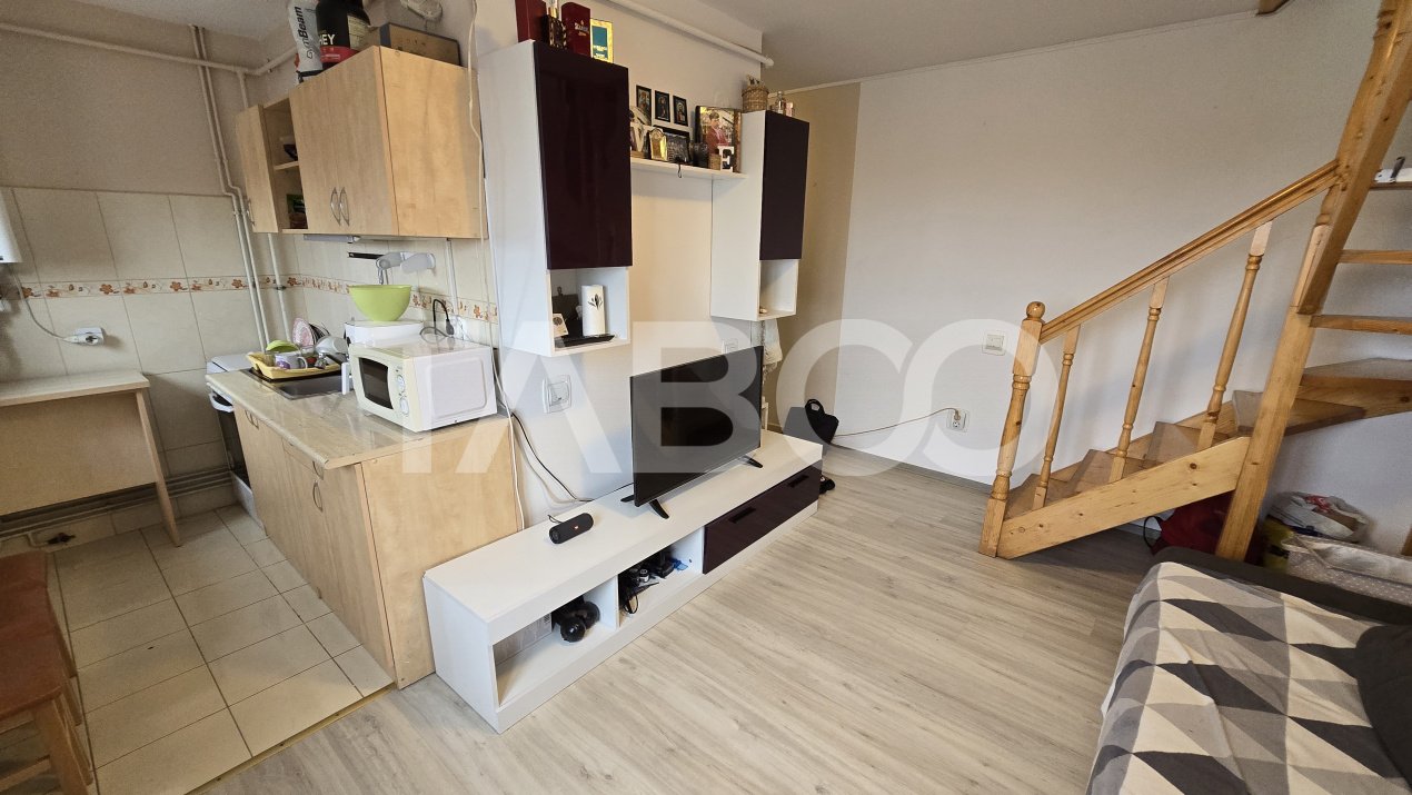 Apartament de vanzare 2 camere mobilat utilat Lazaret  