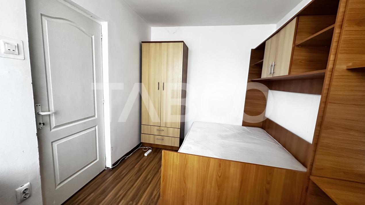 Apartament de vanzare 2 camere mobilate utilate zona Mihai Viteazul