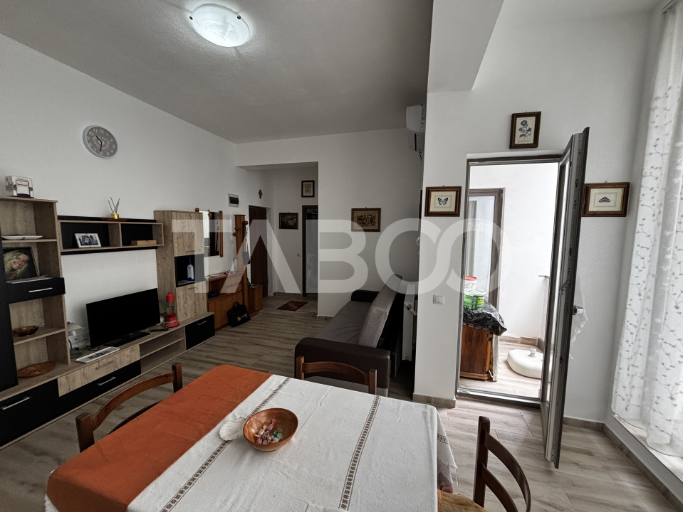 Apartament de vanzare 2 camere prima afisare zona Doamna Stanca