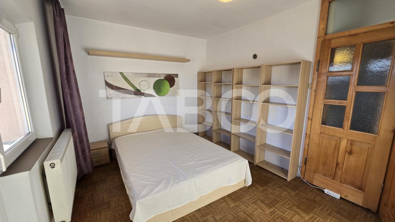 Apartament de vanzare 3 camere 2 bai balcon in bloc cu lift Terezian