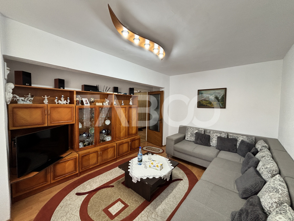 Apartament de vanzare 3 camere 65mp cu pivnita zona Valea Aurie Sibiu