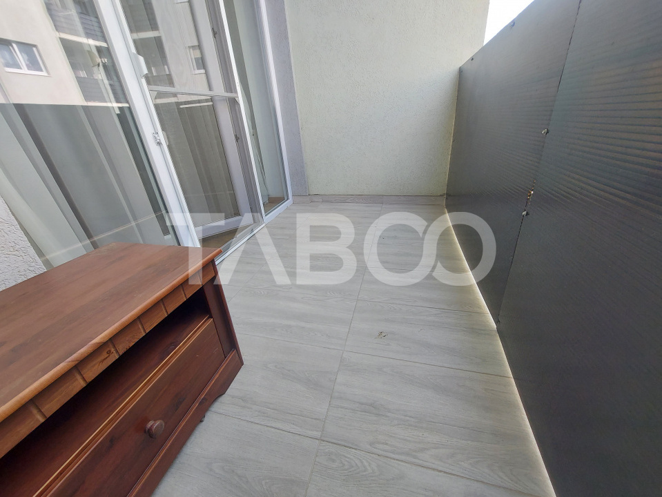 Apartament de vanzare 3 camere 70 mpu etaj 1 dressing 2 balcoane