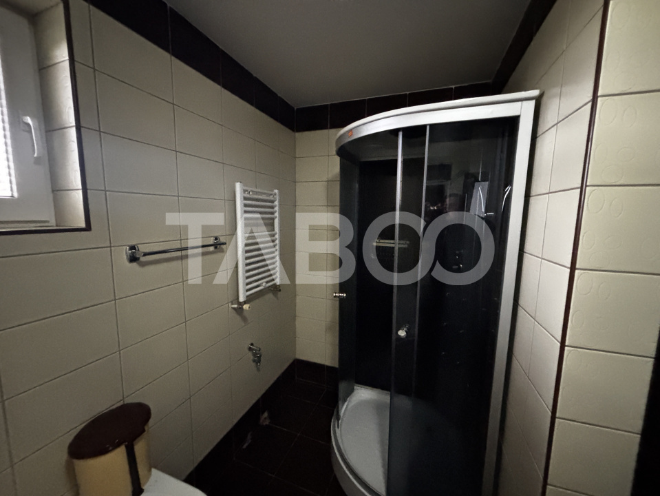 Apartament de vanzare 3 camere 82 mp + doua balcoane Zona Rahovei