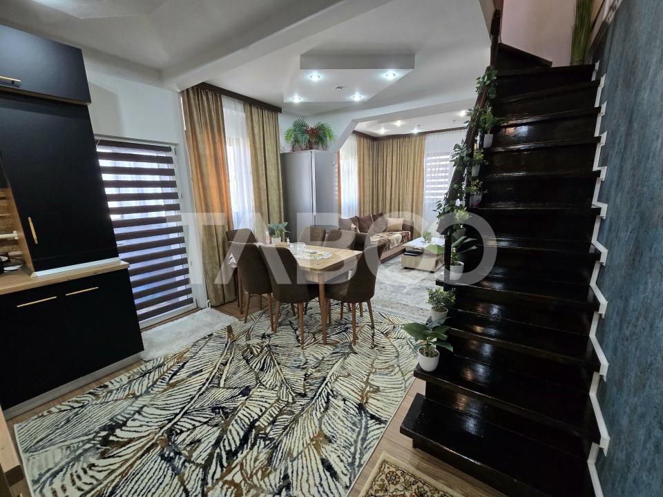 Apartament de vanzare 3 camere balcon mobilat totul nou Mihai Viteazul in Sibiu - Haiducului