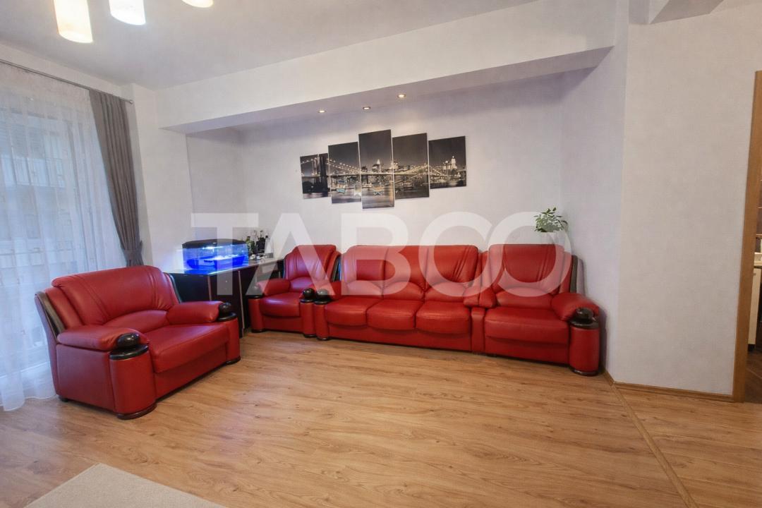 Apartament de vanzare 3 camere + boxa si balcon parcare etaj 2 Alma
