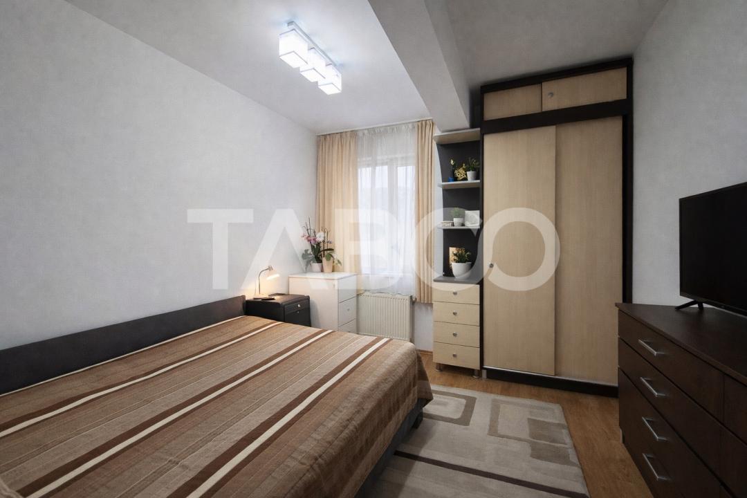 Apartament de vanzare 3 camere + boxa si balcon parcare etaj 2 Alma