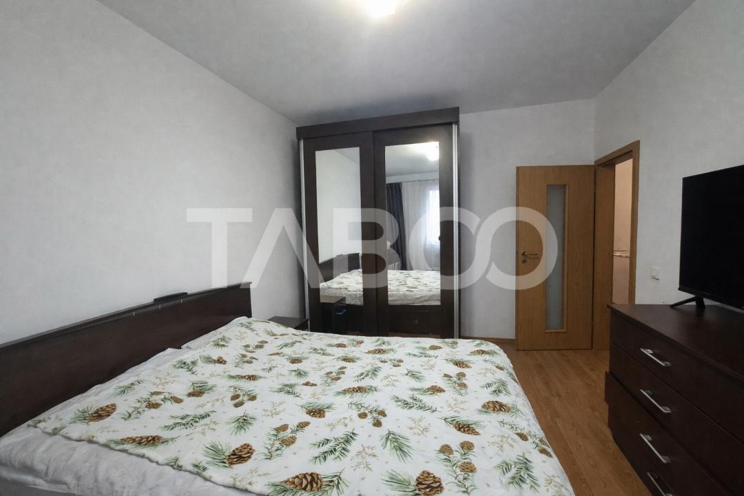 Apartament de vanzare 3 camere + boxa si balcon parcare etaj 2 Alma