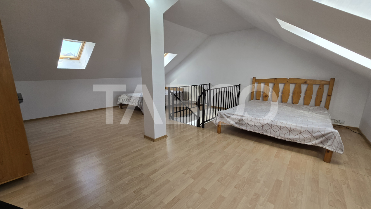 Apartament de vanzare 3 camere decomandate balcon 15mp zona Tilisca