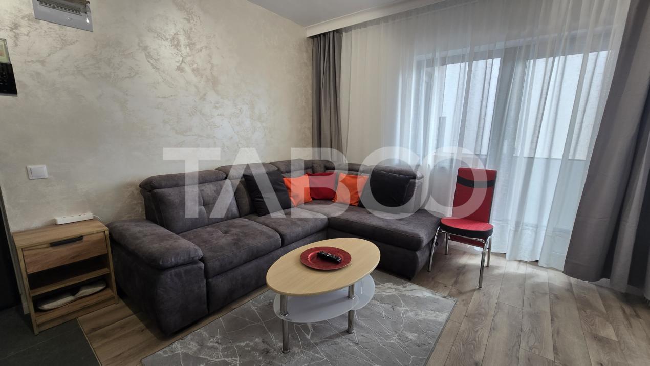 Apartament de vanzare 3 camere decomandate si parcare Lukoil Selimbar