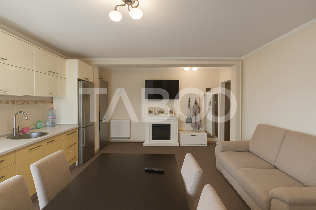 Apartament de vanzare 3 camere etaj 1 zona Brana + bloc cu gradina