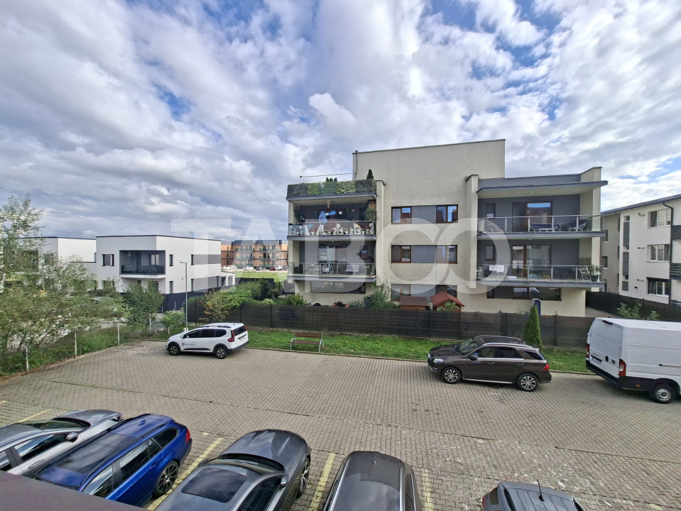 Apartament de vanzare 3 camere etaj 1 zona Brana + bloc cu gradina