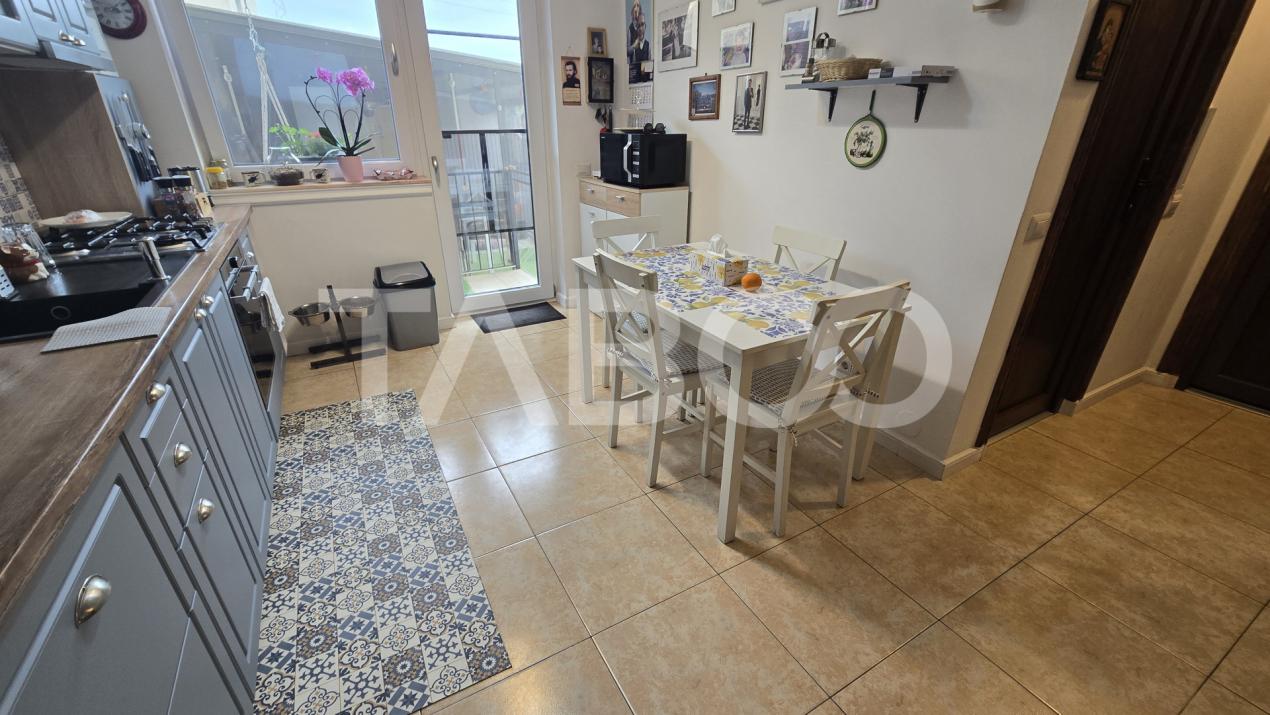 Apartament de vanzare 3 camere gradina si 2 parcari Calea Surii Mici