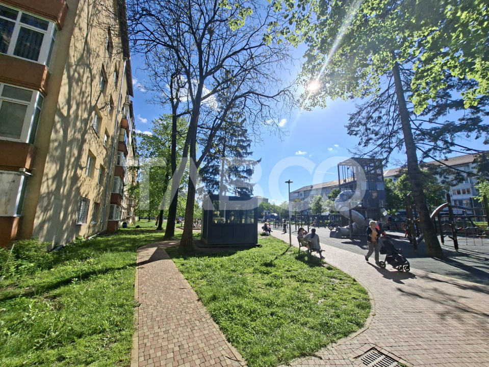 Apartament de vanzare 3 camere Terezian 70 mpu plus balcon Comision 0% in Sibiu - Aleea Petuniei