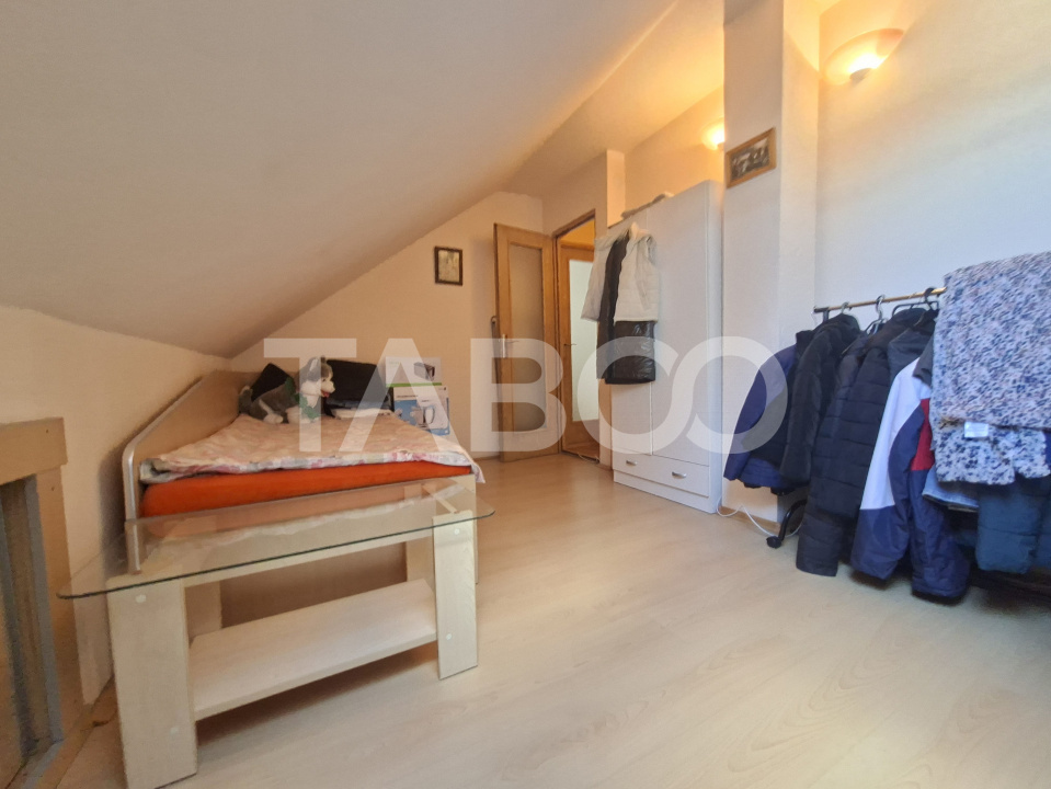 Apartament de vanzare 3 camere Terezian 70 mpu plus balcon Comision 0%