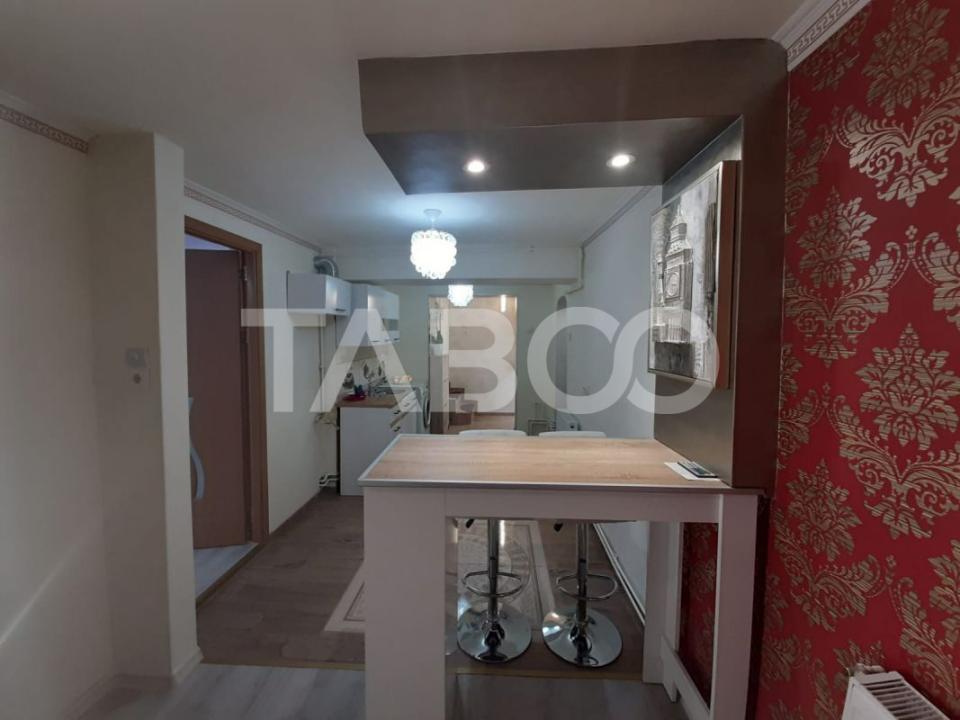 Apartament de vanzare 3 camere zona Bulevardului Corneliu Coposu