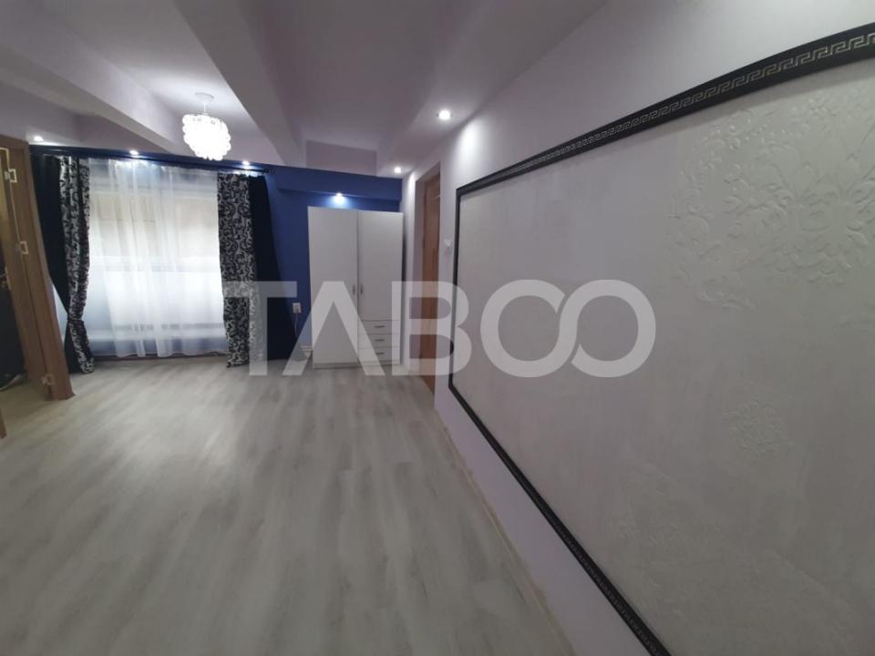 Apartament de vanzare 3 camere zona Bulevardului Corneliu Coposu