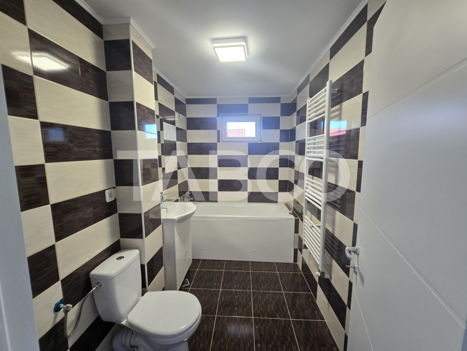 Apartament de vanzare 4 camere 86 mpu 2 bai zona Mihai Viteazu