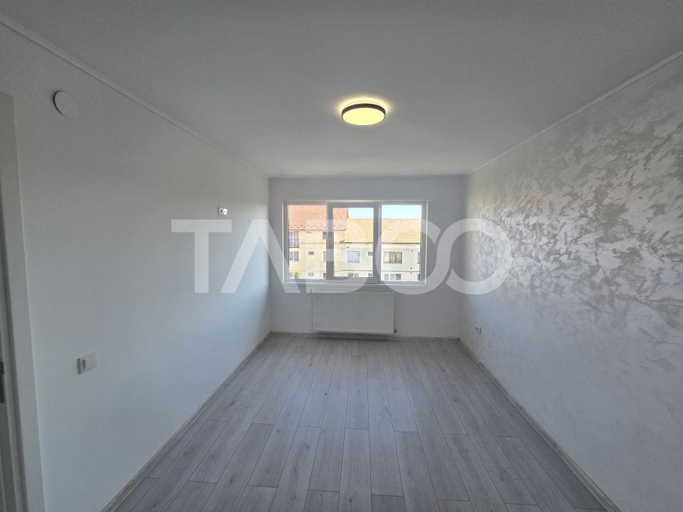 Apartament de vanzare 4 camere 86 mpu 2 bai zona Mihai Viteazu