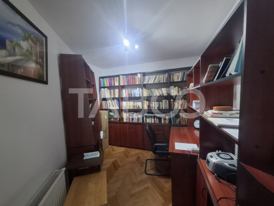 Apartament de vanzare 5 camere 138 mp utili zona Ciresica Sibiu