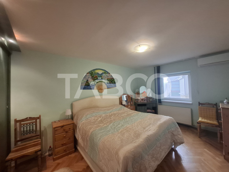 Apartament de vanzare 5 camere 138 mp utili zona Ciresica Sibiu