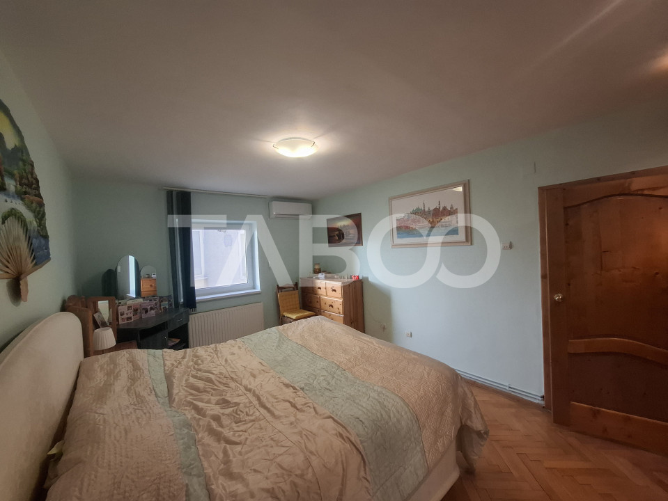Apartament de vanzare 5 camere 138 mp utili zona Ciresica Sibiu