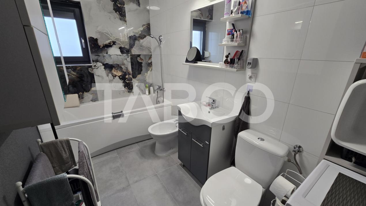 Apartament de vanzare 52mp 2 camere gradina 41mp Doamna Stanca