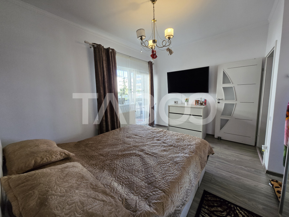 Apartament de vanzare 69mp 3 camere decomandat zona Tineretului Sibiu