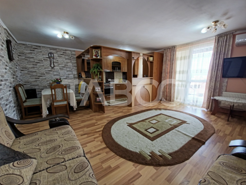 Apartament de vanzare 73mp 2 camere 2 bai si terasa zona Terezian